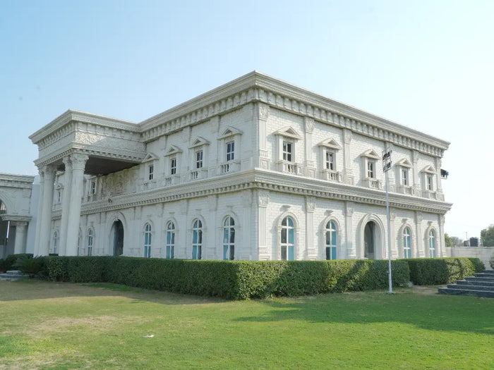 Royal Palace Entrance photo 6
