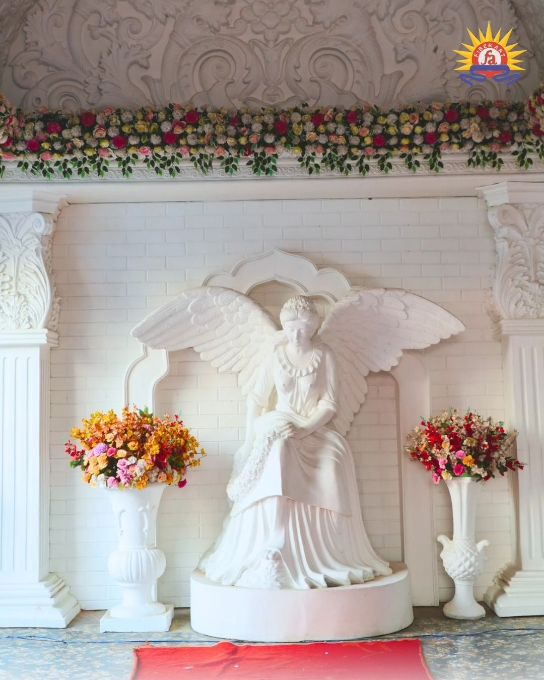 Luxury FRP sitting angel garden statue for indoor and outdoor decor